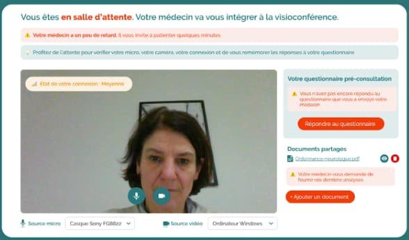 Citana-module téléconsultation : depuis la salle d'attente, le patient,peut charger des documents, et répondre aux questions de l'IA d'Anamnèse.